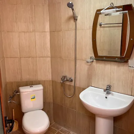 Cozy House Close To Center Tirana
